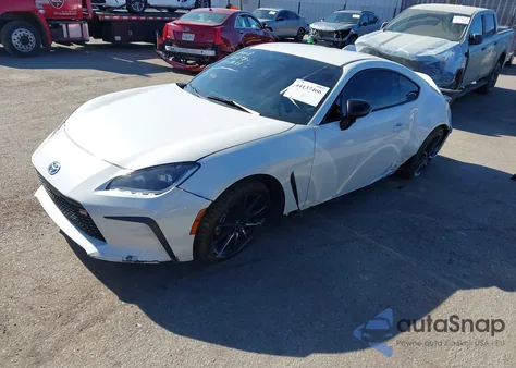 2024 Toyota Gr86 Premium z USA, uszkodzony, nr VIN JF1ZNBE18R9760150